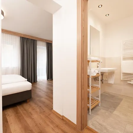 Brueckenwirt Nocleg ze śniadaniem Sölden